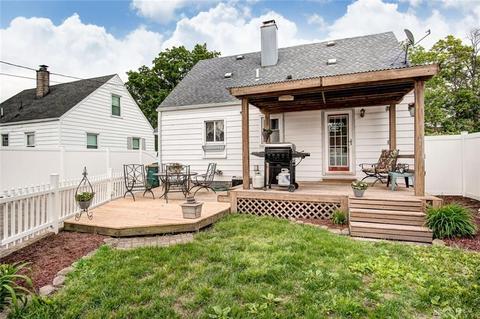 2123 E Bataan Dr, Dayton, OH 45420 photo 27