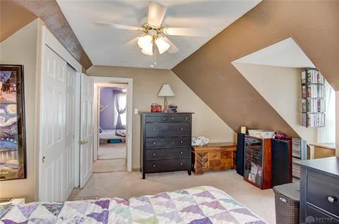 2123 E Bataan Dr, Dayton, OH 45420 photo 15