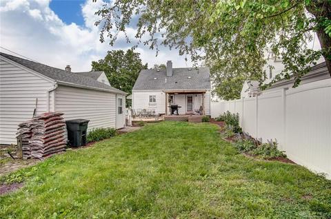 2123 E Bataan Dr, Dayton, OH 45420 photo 28