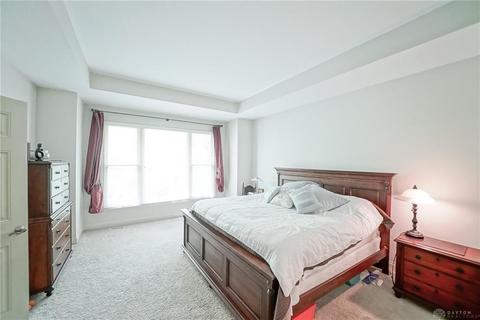 876 Eagle Run Dr, Dayton, OH 45458 photo 13