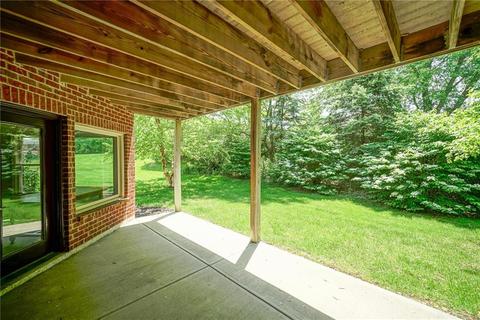 876 Eagle Run Dr, Dayton, OH 45458 photo 29