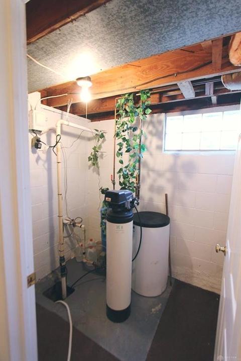 400 W Possum, Springfield, OH 45506 photo 8
