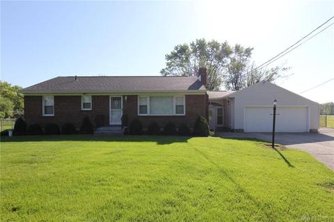 400 W Possum, Springfield, OH 45506 photo 1