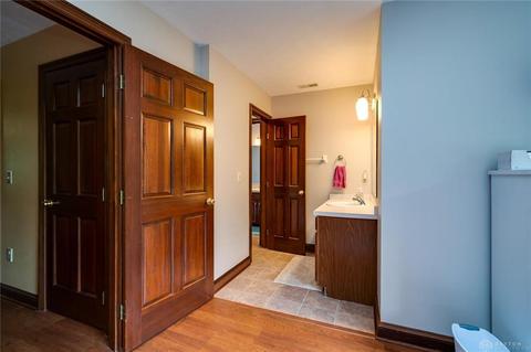 433 Ramsgate Dr, Beavercreek, OH 45430 photo 32