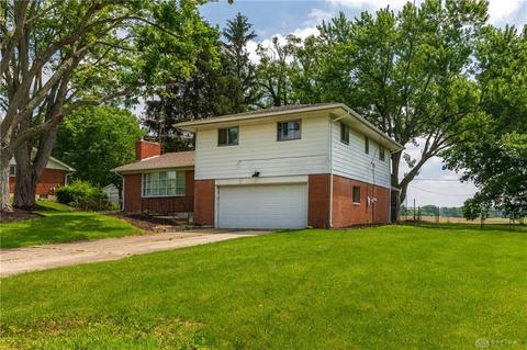 2710 Northbourne Dr, Springfield, OH 45506 photo 2