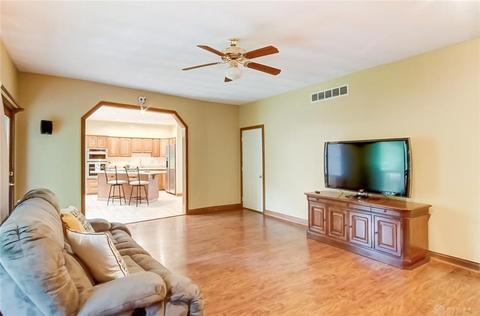 256 Timberleaf Dr, Beavercreek, OH 45430 photo 16