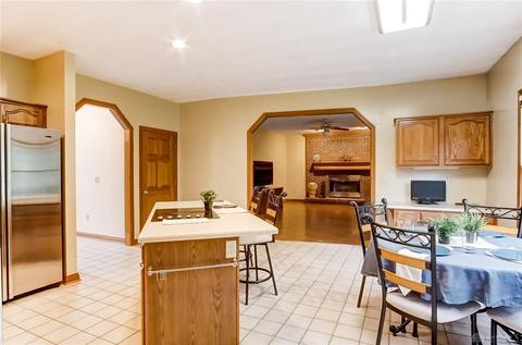 256 Timberleaf Dr, Beavercreek, OH 45430 photo 13