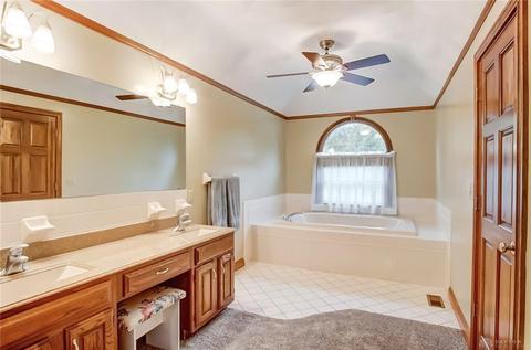 256 Timberleaf Dr, Beavercreek, OH 45430 photo 21