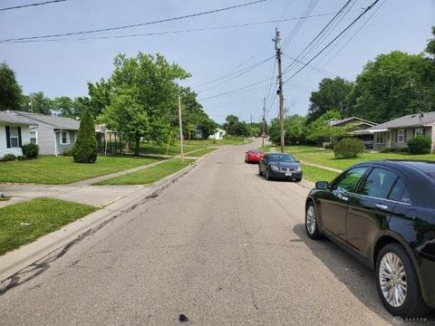 3232 Deshler Dr, Cincinnati, OH 45251 photo 2