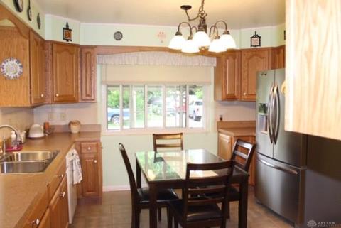 641 Lorella Ave, Dayton, OH 45404 photo 2