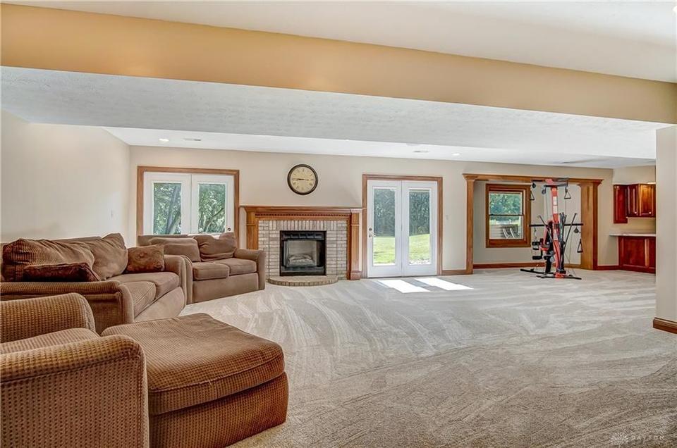  468 Leigh Dr, Beavercreek, OH 45434 photo 48