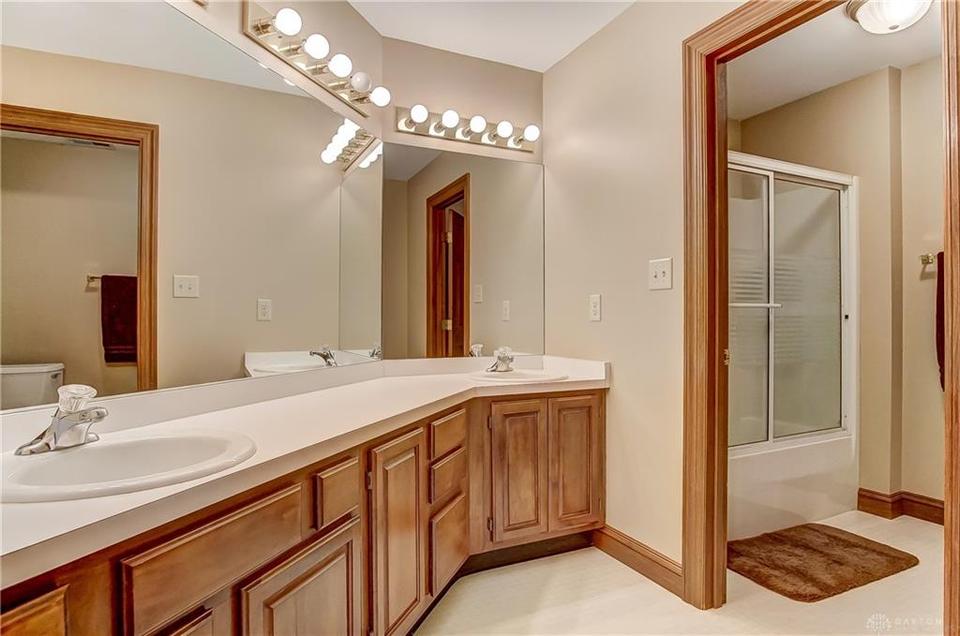  468 Leigh Dr, Beavercreek, OH 45434 photo 45