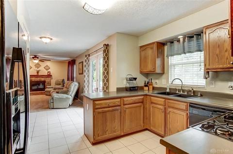 220 Brookside Dr, Springboro, OH 45066 photo 10