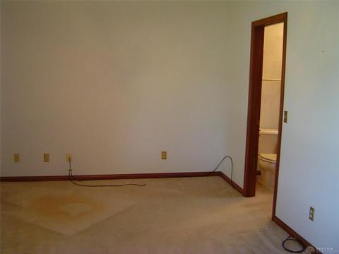 1742 Calais Dr, Springfield, OH 45503 photo 12