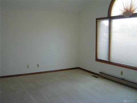 1742 Calais Dr, Springfield, OH 45503 photo 13
