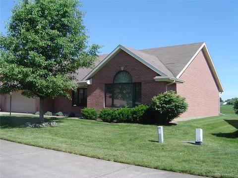 1742 Calais Dr, Springfield, OH 45503 photo 1
