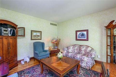 4186 Stone Bridge Dr, Springfield, OH 45504 photo 4