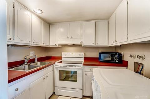 2935 Derr Rd, Springfield, OH 45503 photo 10