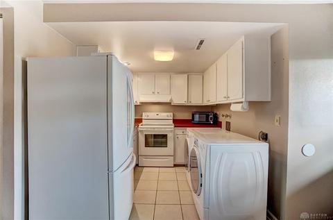 2935 Derr Rd, Springfield, OH 45503 photo 9