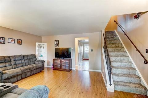 2935 Derr Rd, Springfield, OH 45503 photo 3