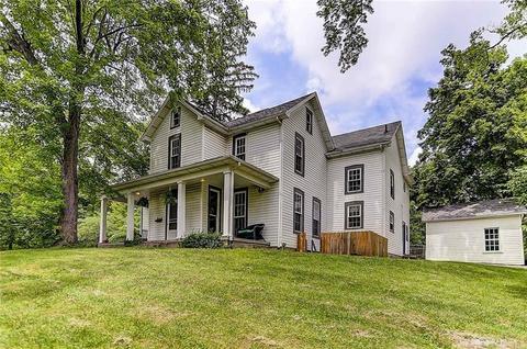 215 E 2nd St, Franklin, OH 45005 photo 1