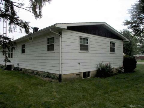 101 Broadview Ave, Eldorado, OH 45321 photo 4