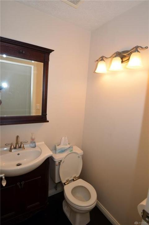 103 3rd St, Medway, OH 45341 photo 17