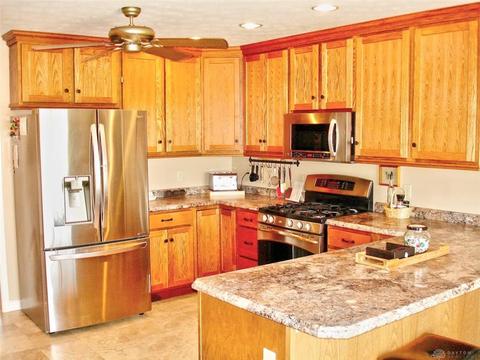 3332 Harbison Rd, Cedarville, OH 45314 photo 4