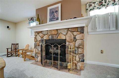 1782 Cedar Ridge Dr, Spring Valley, OH 45370 photo 38