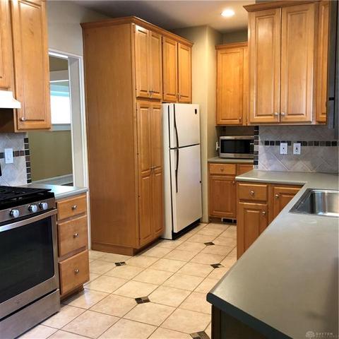 1541 Constance Ave, Dayton, OH 45409 photo 9