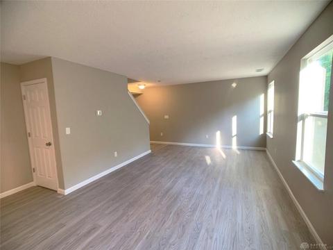 312 Herbert Ave, Cincinnati, OH 45215 photo 3