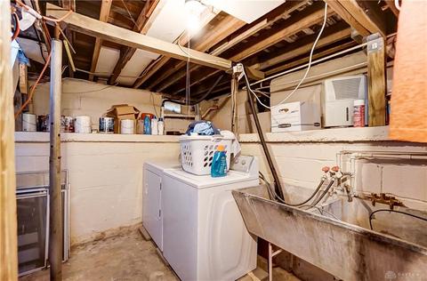 1289 Southlyn Dr, Dayton, OH 45409 photo 20