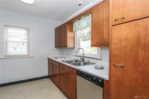 2841 Kenview Ave, Dayton, OH 45420 photo 11