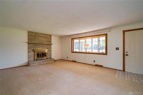 148 Cimmaron Trl, Enon, OH 45323 photo 5