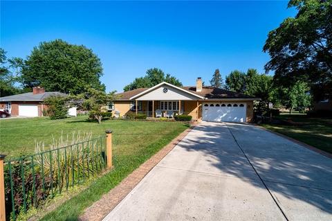 148 Cimmaron Trl, Enon, OH 45323 photo 1