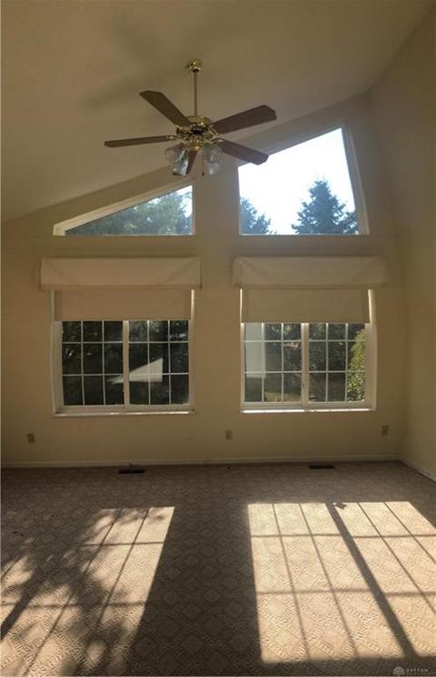 1853 Golfview Dr, Springfield, OH 45502 photo 17