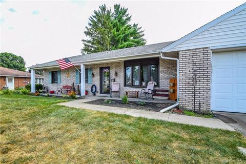 823 Maplecrest Dr, Troy, OH 45373 photo 3