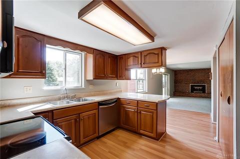 415 Rustic Ct, Fairborn, OH 45324 photo 13
