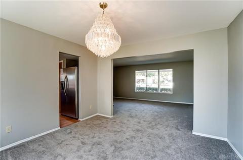 415 Rustic Ct, Fairborn, OH 45324 photo 10