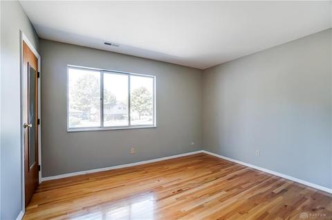 415 Rustic Ct, Fairborn, OH 45324 photo 35