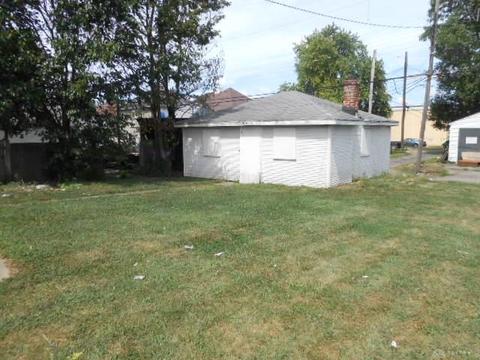 2419 E 3rd St, Dayton, OH 45403 photo 4