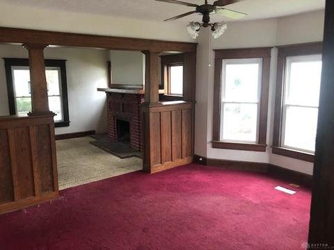365 E Cecil St, Springfield, OH 45503 photo 6