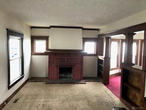 365 E Cecil St, Springfield, OH 45503 photo 9