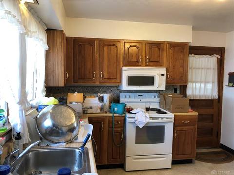 406 E South St, Gratis, OH 45330 photo 7