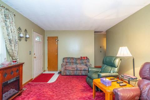 6656 Emerald Ave, Enon, OH 45323 photo 9