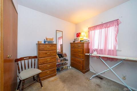 6656 Emerald Ave, Enon, OH 45323 photo 14