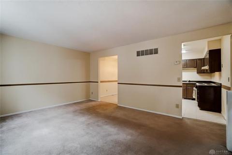 2163 Olympic St, Springfield, OH 45503 photo 9