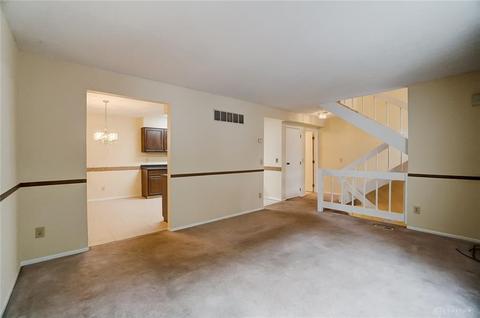 2163 Olympic St, Springfield, OH 45503 photo 8