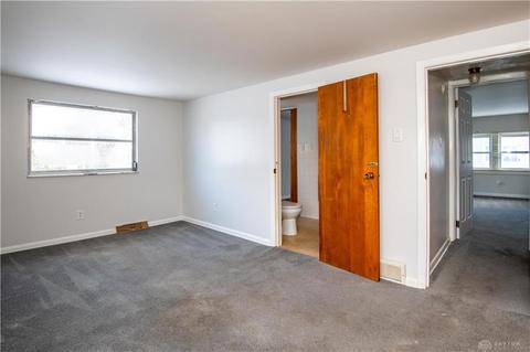 10 Sunset Dr, Medway, OH 45341 photo 9