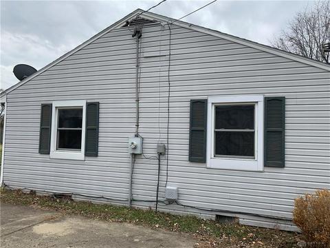 213 E South St, Gratis, OH 45330 photo 3